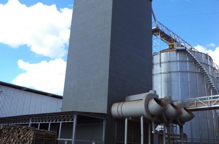 Secador e fornalha em blocos de concreto
